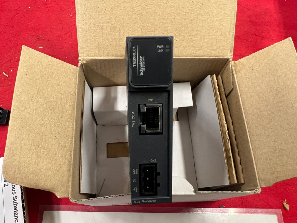 NEW SCHNEIDER ELECTRIC TM3XREC1 Modicon TM3-Bus Receiver Module | PLC Ltd.