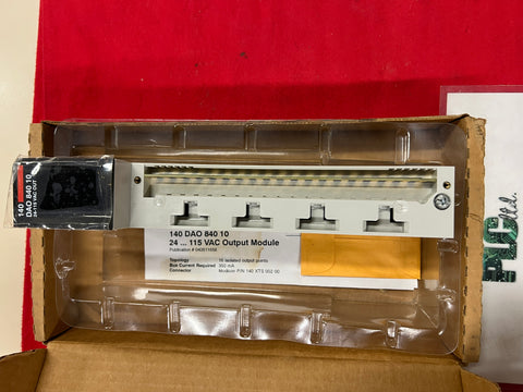 140DAO84010 New Modicon Quan AC OUT 24-115V 140-DAO-840-10