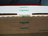 140DDO35300 NEW SEALED Modicon DC Output 140-DDO-353-00