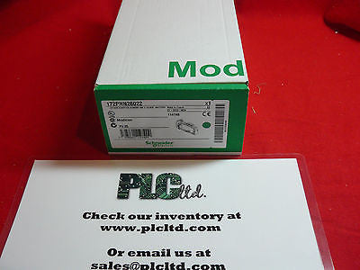 172PNN26022 Modicon Momentum Option Adap 172-PNN-260-22